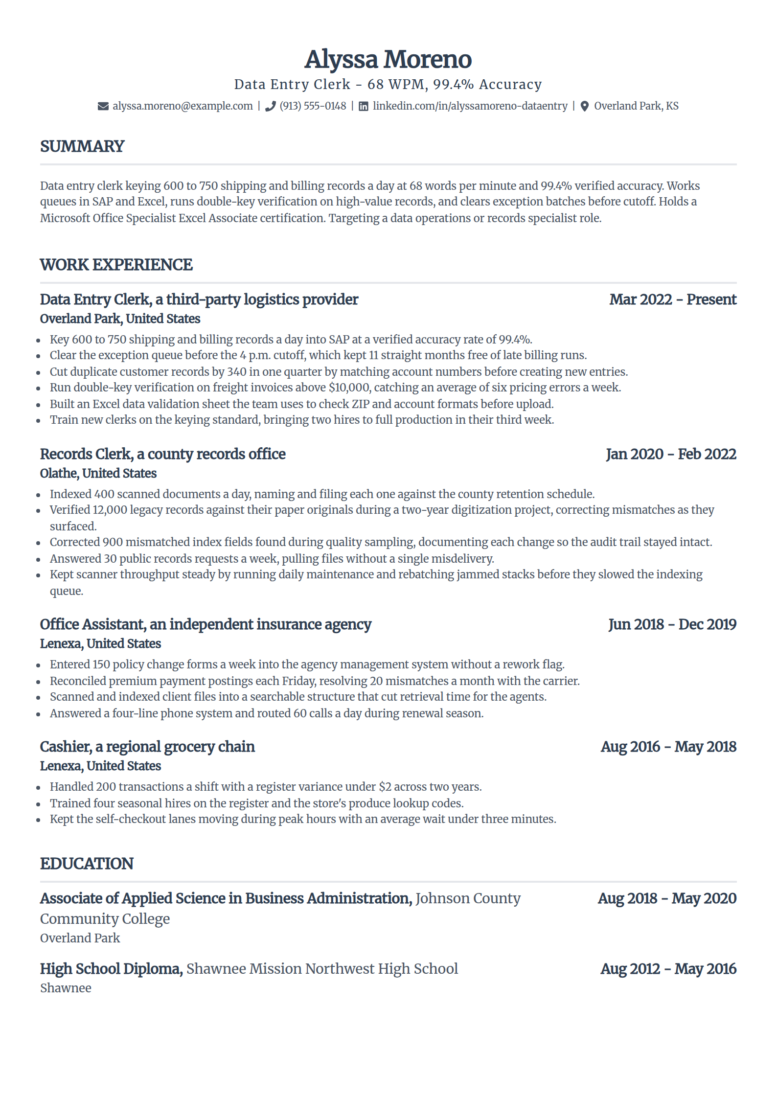 Data entry clerk resume example in the Standard template