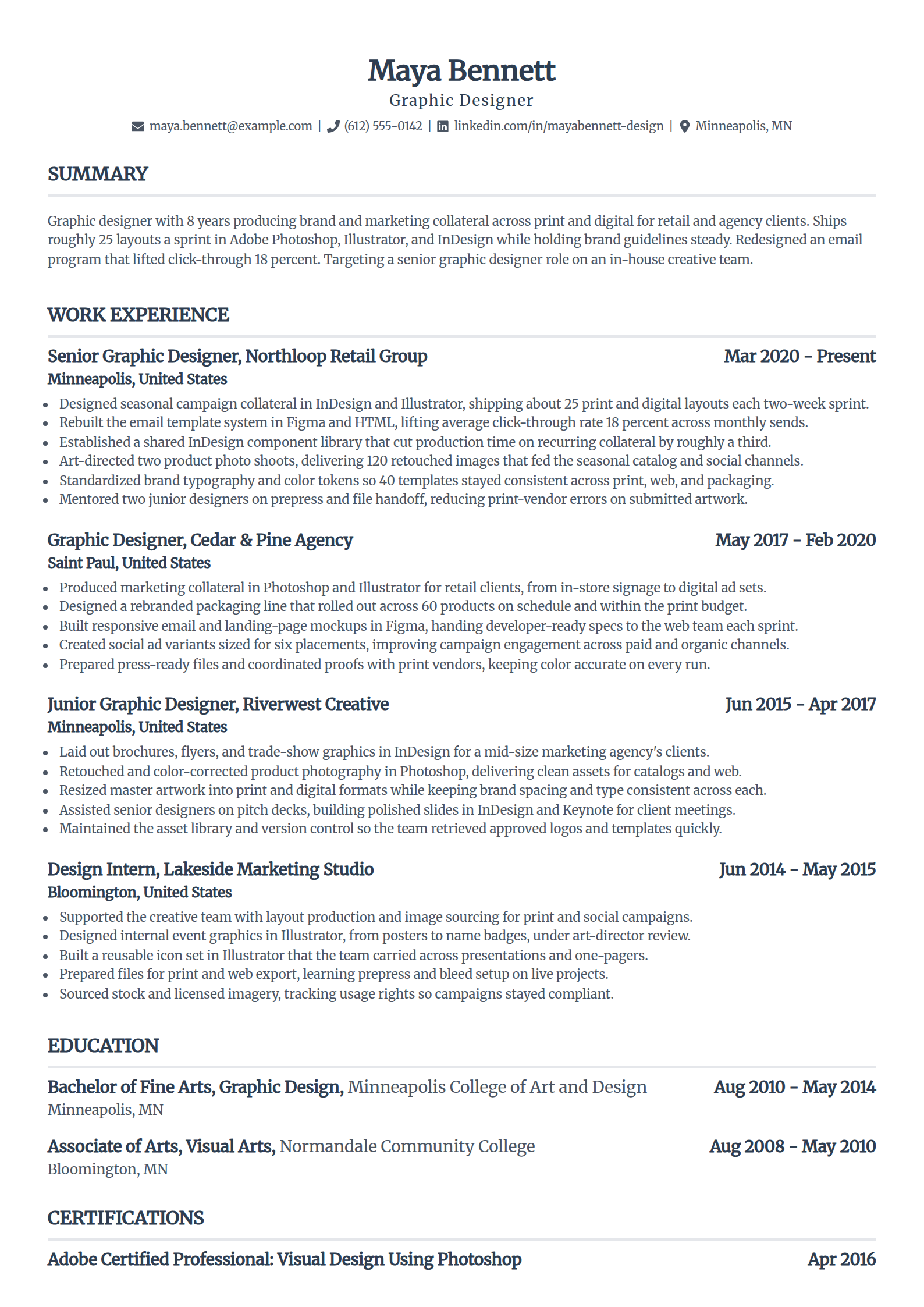 Experienced graphic designer resume example in the Standard template