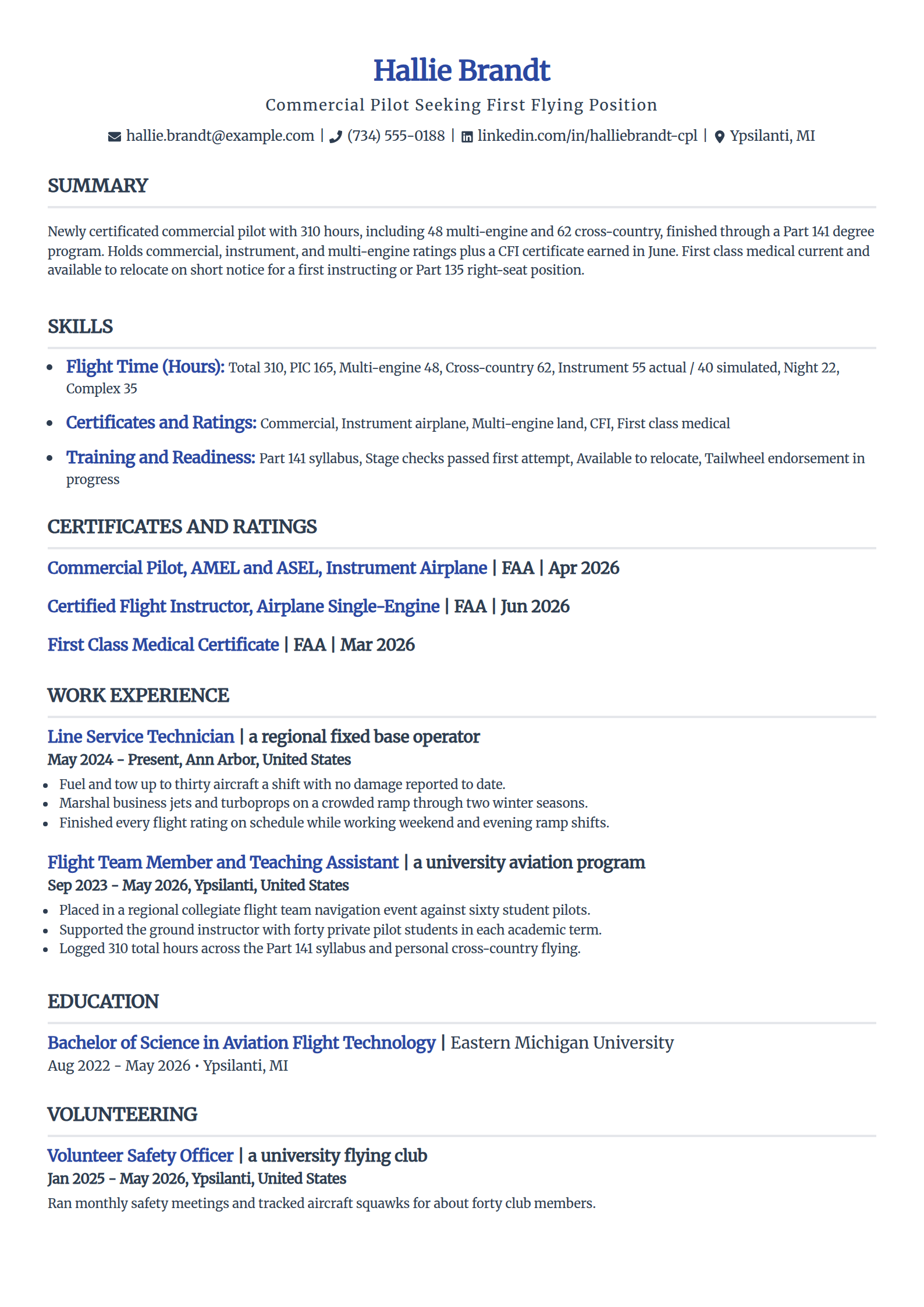 Low-time pilot resume example in the Simple template