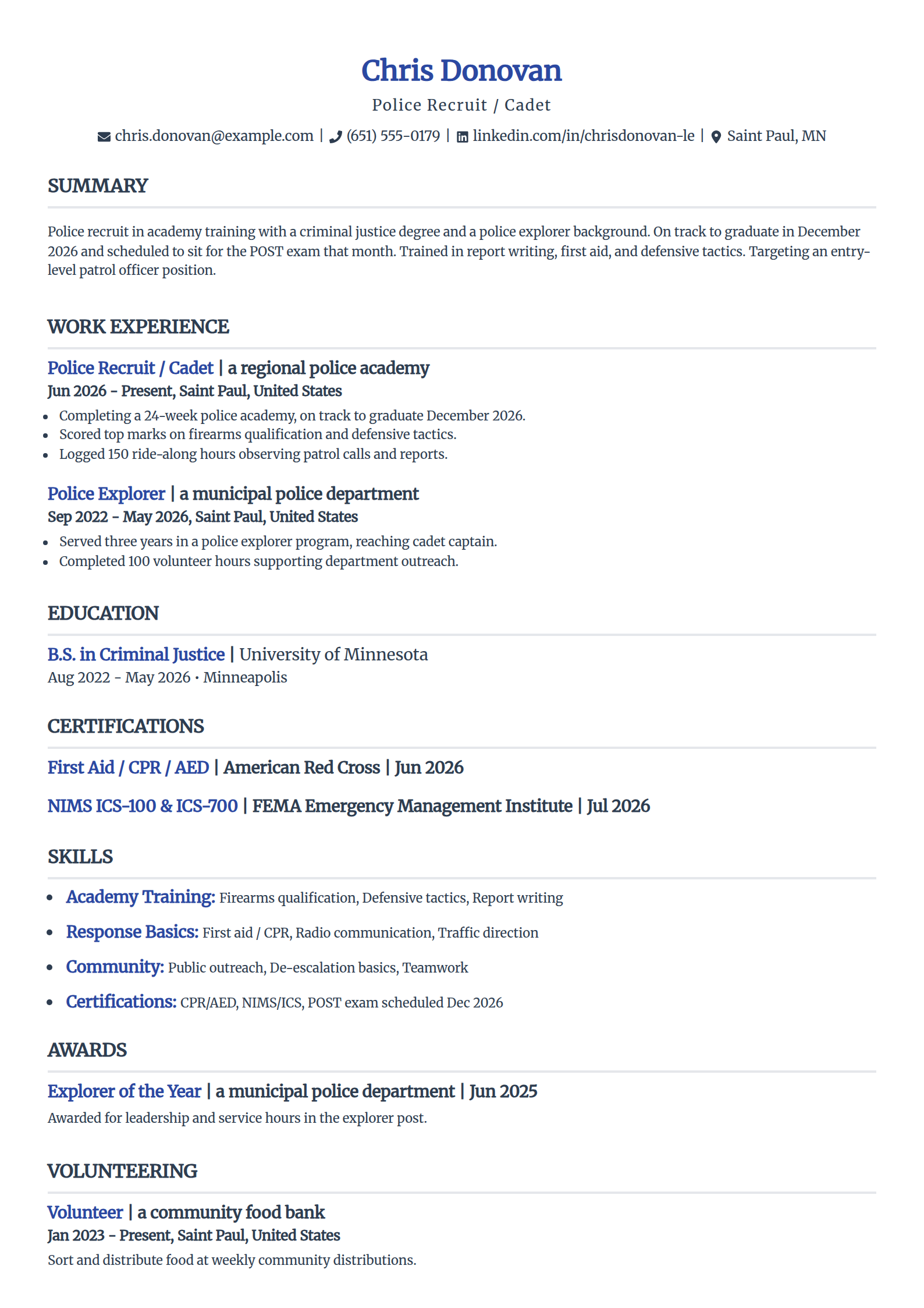 Police recruit and cadet resume example in the Simple template