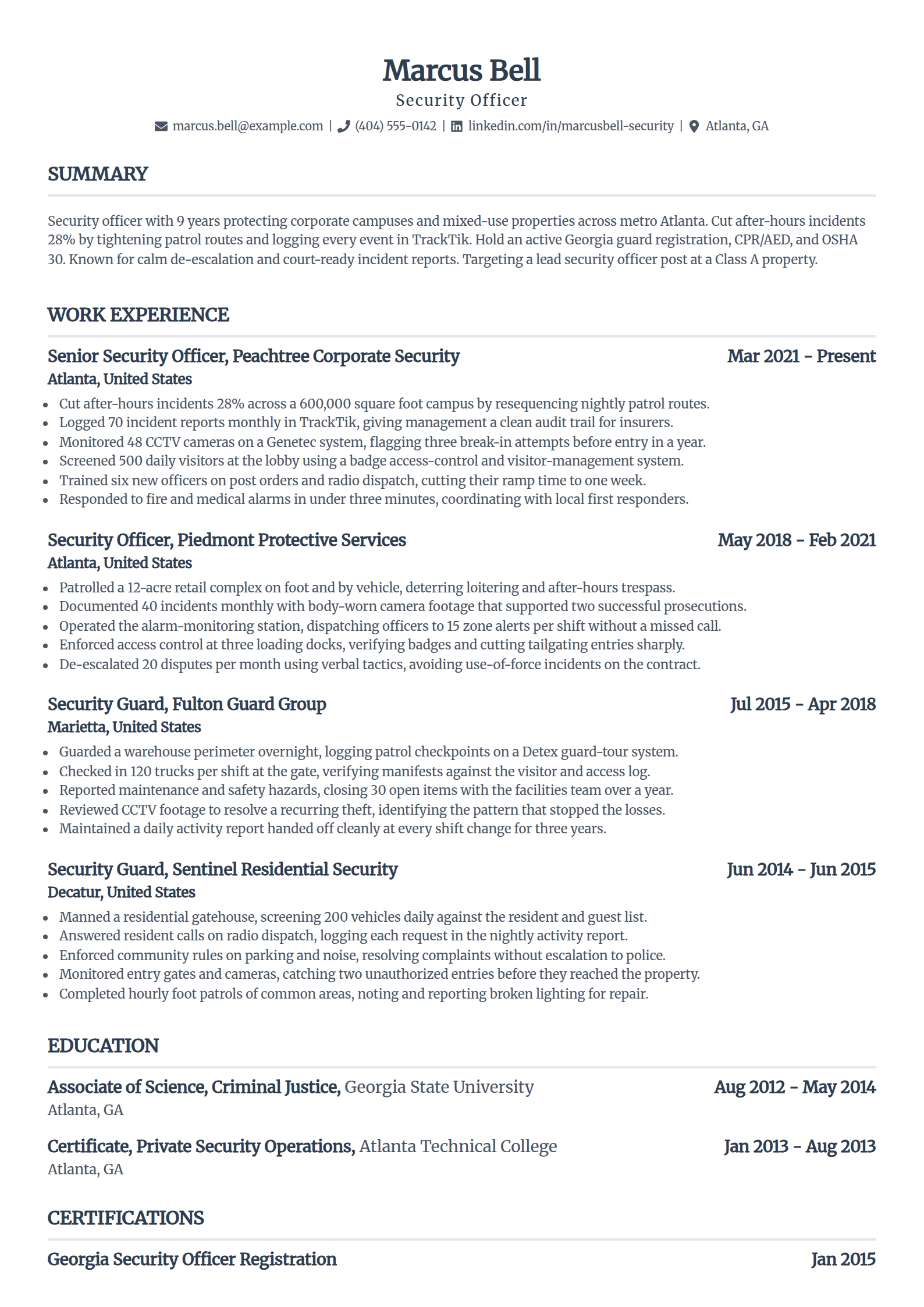 Experienced security officer resume example in the Standard template